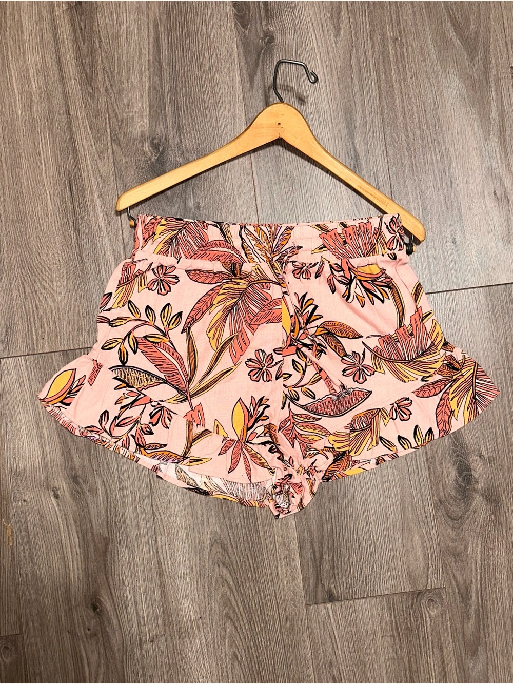 wild fable Pink Floral High-Waist Ruffle Shorts - Picture 1 of 6